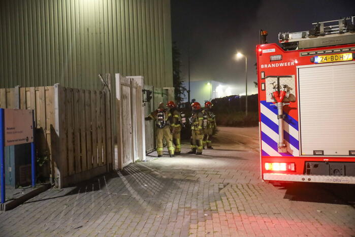 Grote brand bij afvalverwerkingsbedrijf