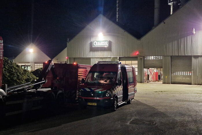 Brandweer uren bezig met brand bij grasdrogerij