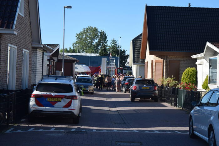 Brand bij woonwagen snel onder controle