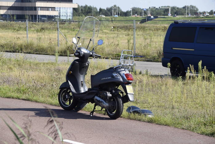 Scooterrijder gewond bij aanrijding