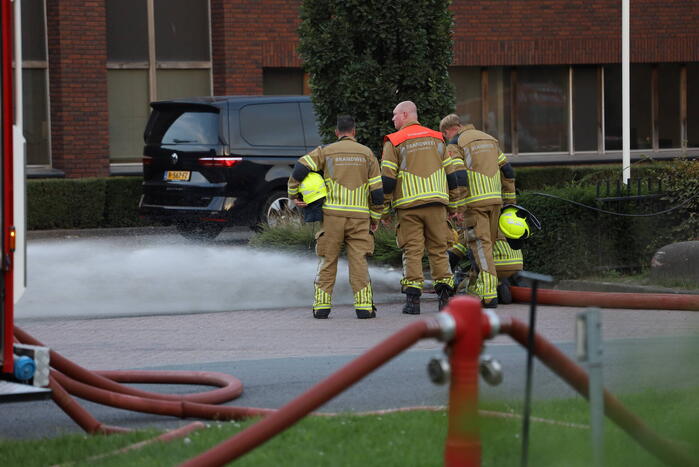 Flinke rookontwikkeling bij zeer grote brand