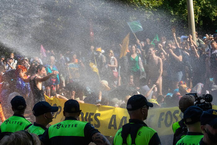 XR-demonstranten verzamelen zich voor nieuwe grote demonstratie