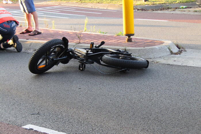 Twee gewonden bij ernstig ongeval tussen automobilist en fatbike