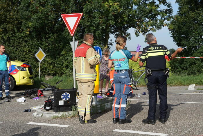 Tiener overleden na botsing lijnbus