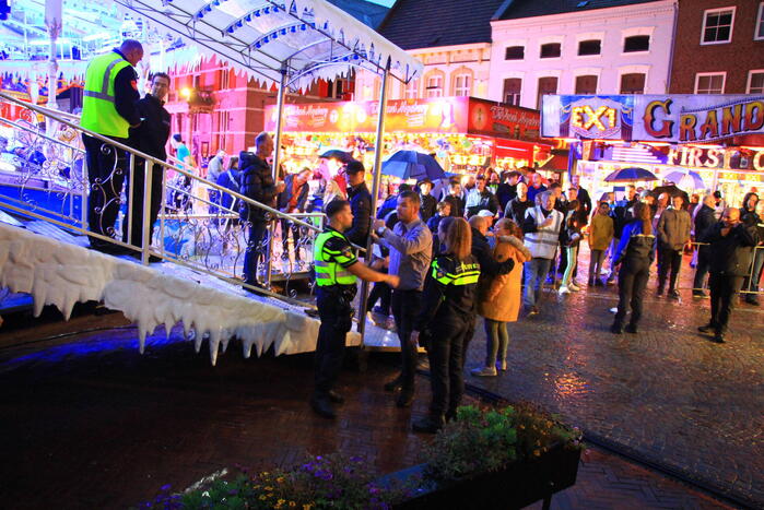 Grote brandoefening op kermis