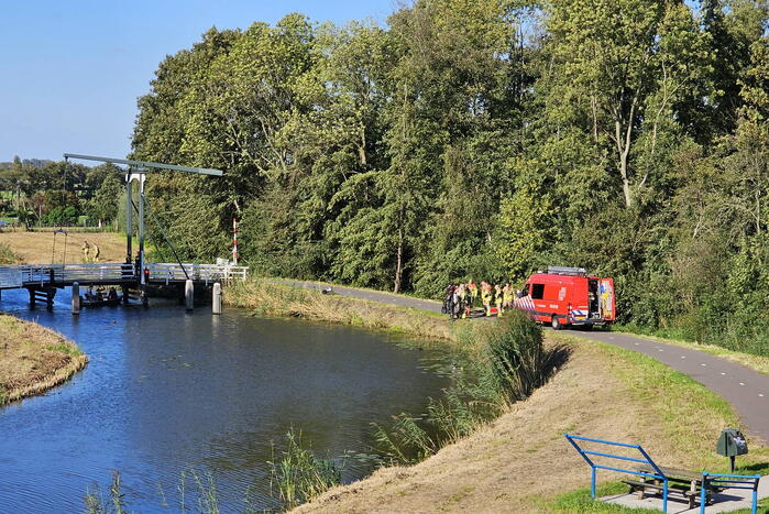 Zoekactie na aantreffen fiets langs water