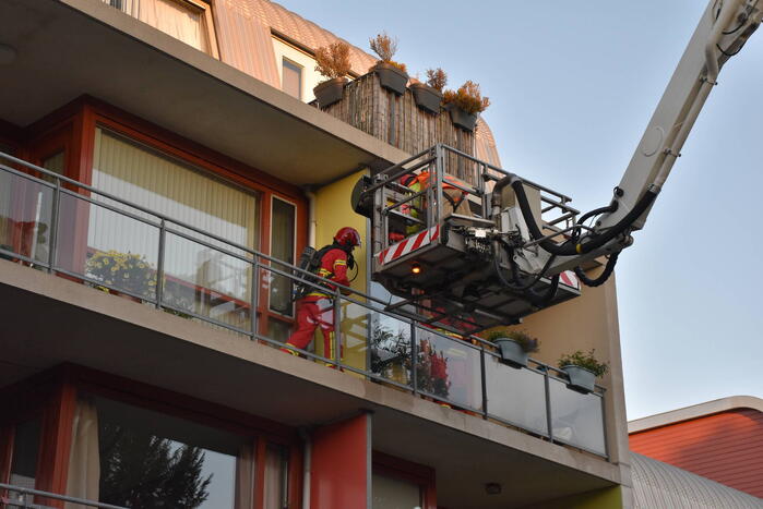 Brand op balkon snel geblust