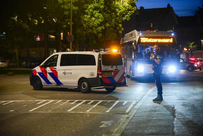 Zwaargewonde en twee aanhoudingen na schietpartij