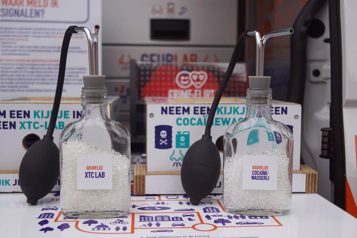 Geur van een xtc-laboratorium te ruiken op de markt