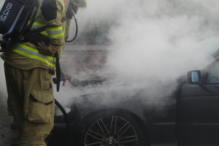 Auto flink beschadigd door brand