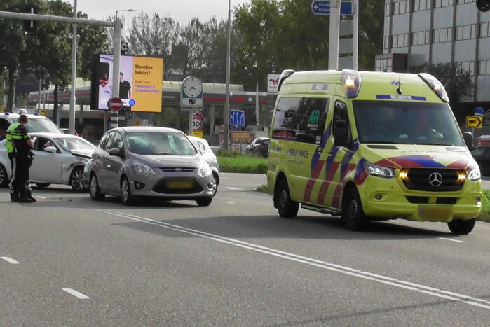 Drie voertuigen betrokken bij kettingbotsing