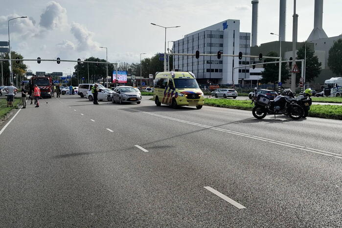 Drie voertuigen betrokken bij kettingbotsing