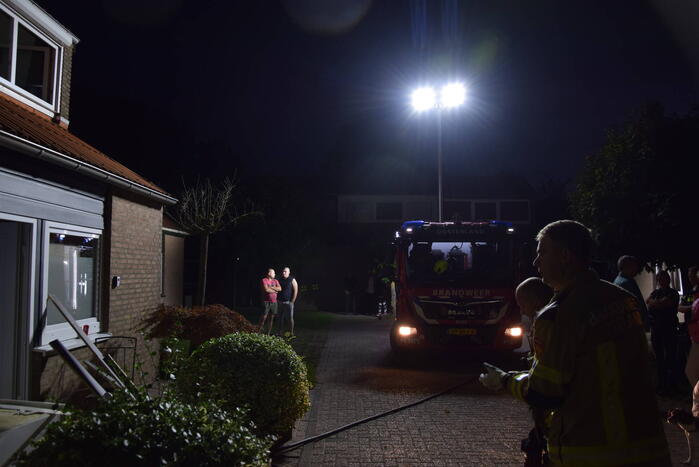 Kortsluiting koelkast veroorzaakt brand