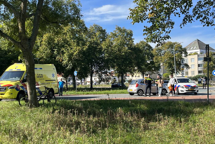 Fietser ernstig gewond bij botsing met automobilist