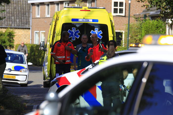 Fietser zwaargewond bij aanrijding