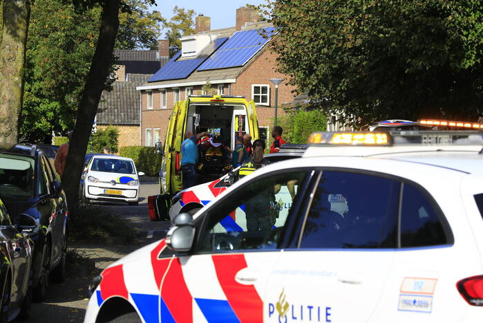 Fietser zwaargewond bij aanrijding