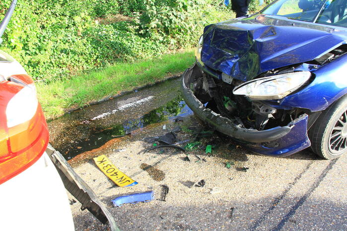 Gewonde en grote schade bij kettingbotsing