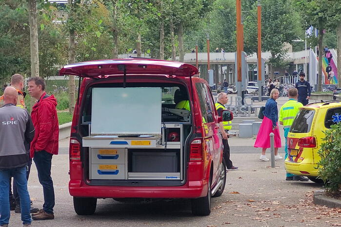 Gebouw universiteit ontruimd door vreemde lucht