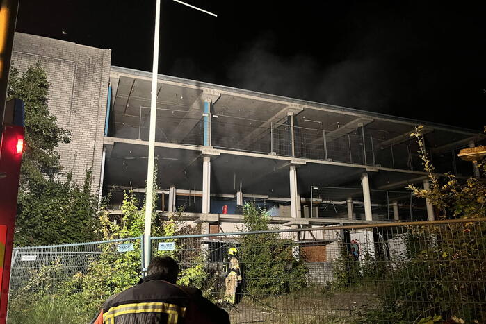 Brand in leegstand pand