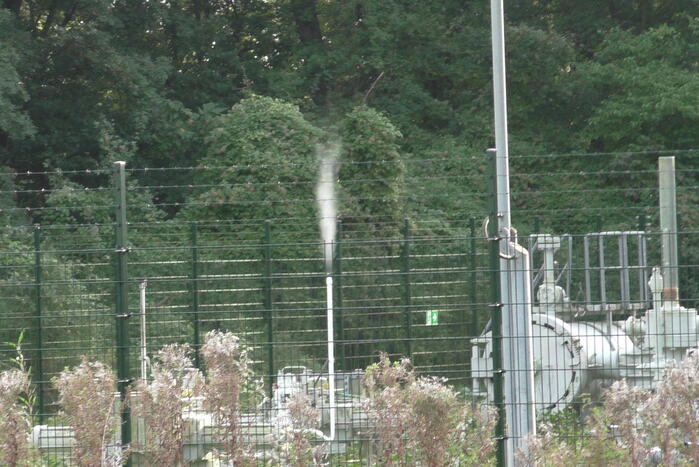 Bovengrondse gasleiding afgesloten na lekkage
