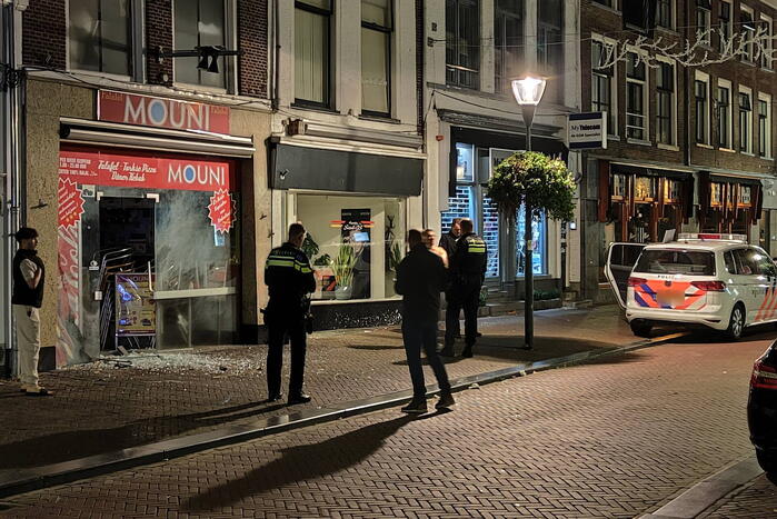 Explosie verbrijzeld voordeur