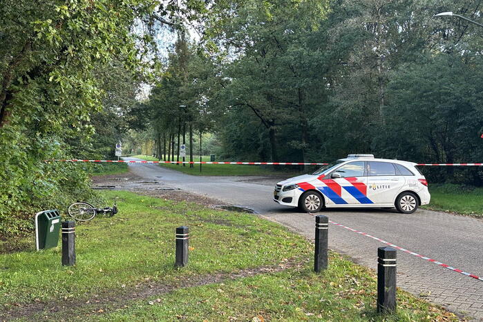 Onderzoek naar aantreffen overleden persoon in woning