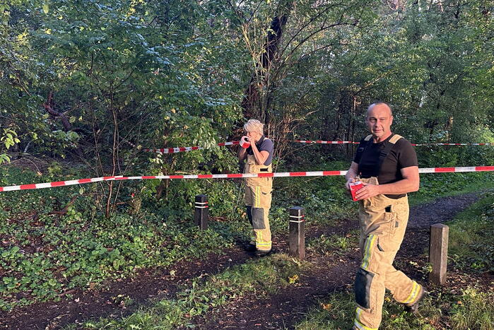Onderzoek naar aantreffen overleden persoon in woning