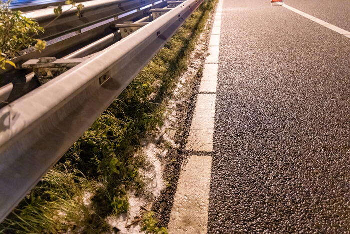 Flinke schade door gladheid op snelweg