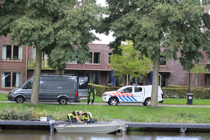 Politie zoekt water af na steekincident Bolsward