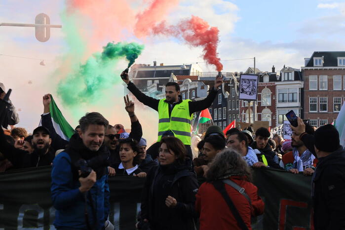 Grote opkomst bij demonstratie pro Palestina