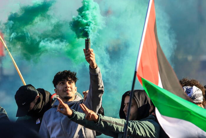 Grote opkomst bij demonstratie pro Palestina