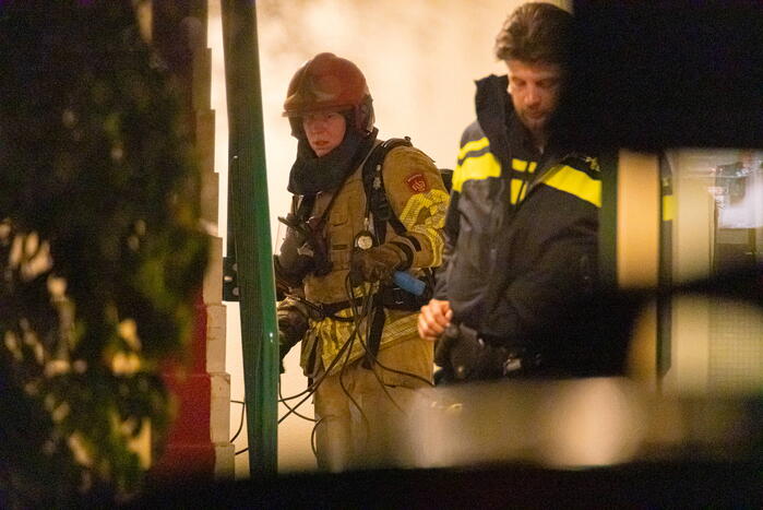 Schuur door brand verwoest