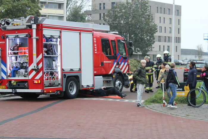 Woningen zonder stroom na brand in stroomhuisje