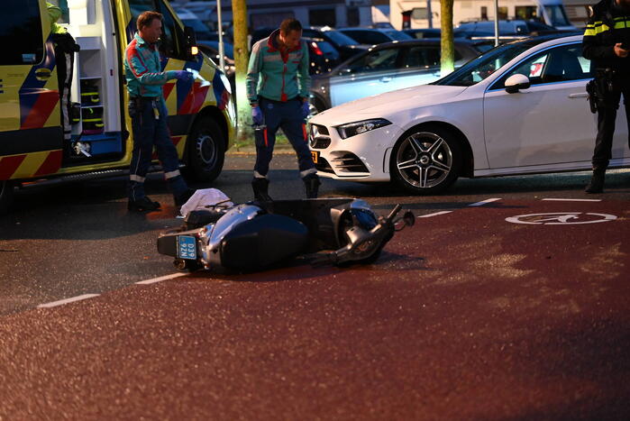 Ongeval tussen scooter en personenauto