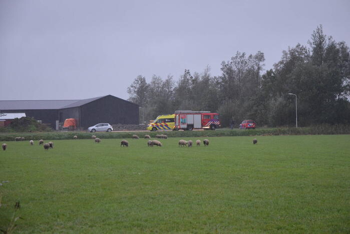 Brand in loods snel onder controle