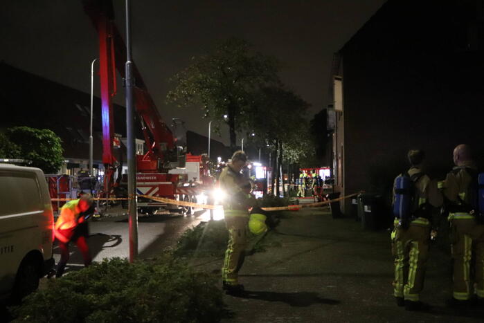 Hulpdiensten groots ingezet voor woningbrand