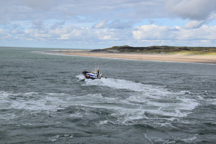 Grote zoekactie nadat stropers van Oosterscheldekering klimmen