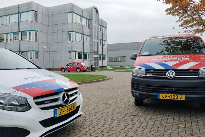 Hulpdiensten groots ingezet voor brandmelding in ziekenhuis