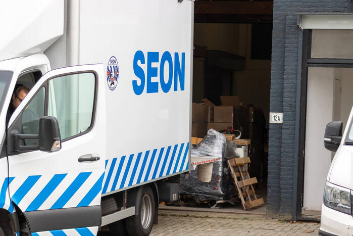 Grote hoeveelheid chemicaliën gevonden in bedrijfspand