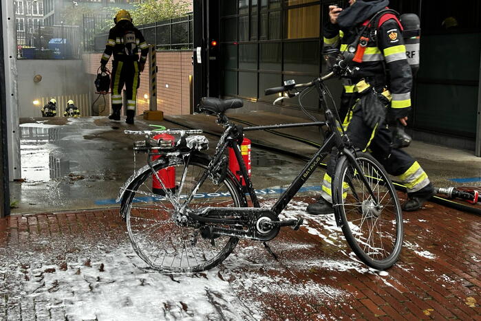 Rechtbank ontruimd vanwege brandende fiets in parkeergarage