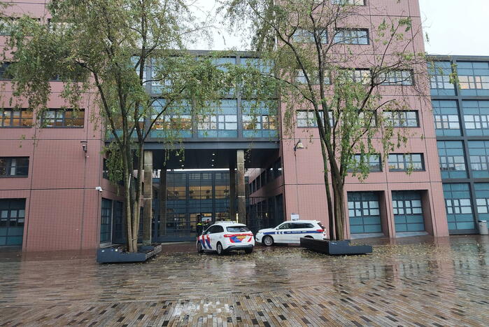 Rechtbank ontruimd vanwege brandende fiets in parkeergarage