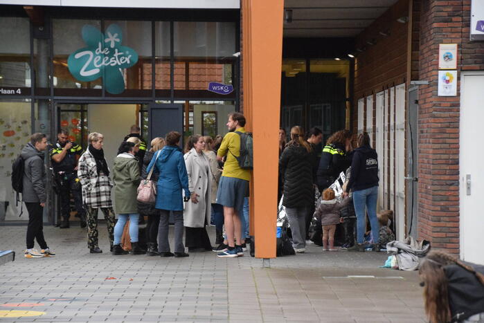 Basisschool De Zeester ontruimd vanwege brand