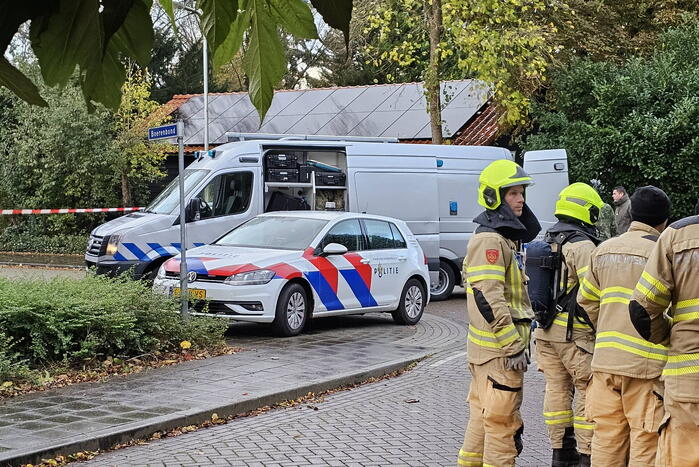 Wijk afgezet vanwege politieactie, explosieven opruimingsdienst opgeroepen