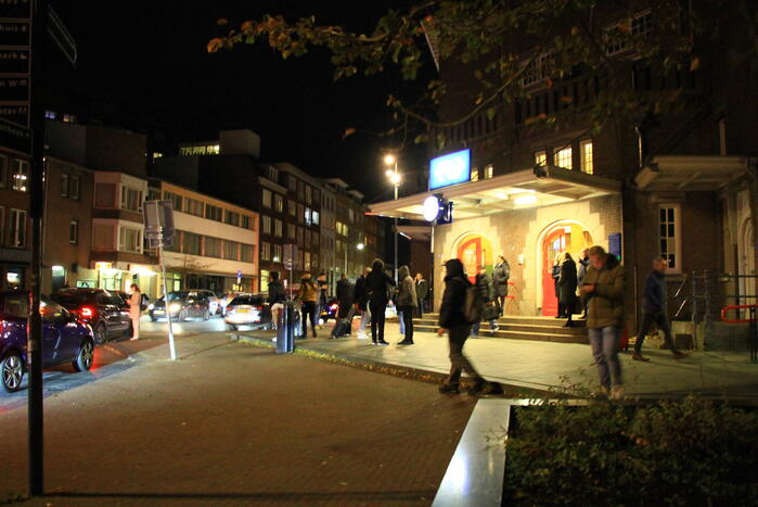 Treinverkeer stilgelegd wegens boom op spoor