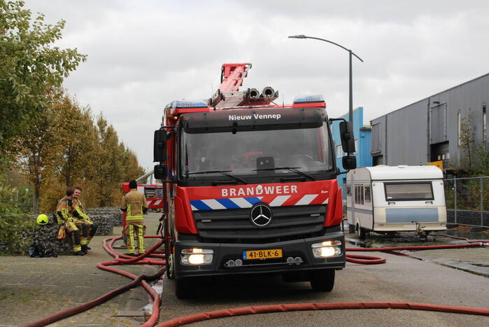 Grote brand in voormalige kringloopwinkel