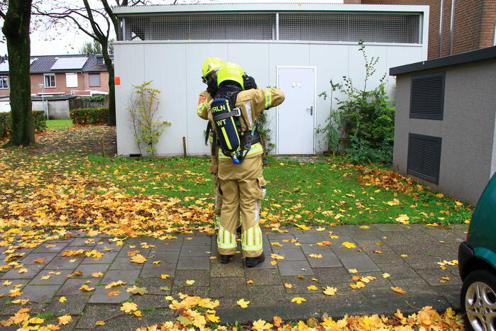 Brandweer verricht onderzoek naar lucht van propaangas