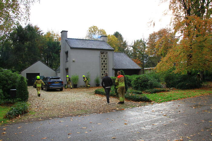 Rookontwikkeling bij brand in schoorsteen