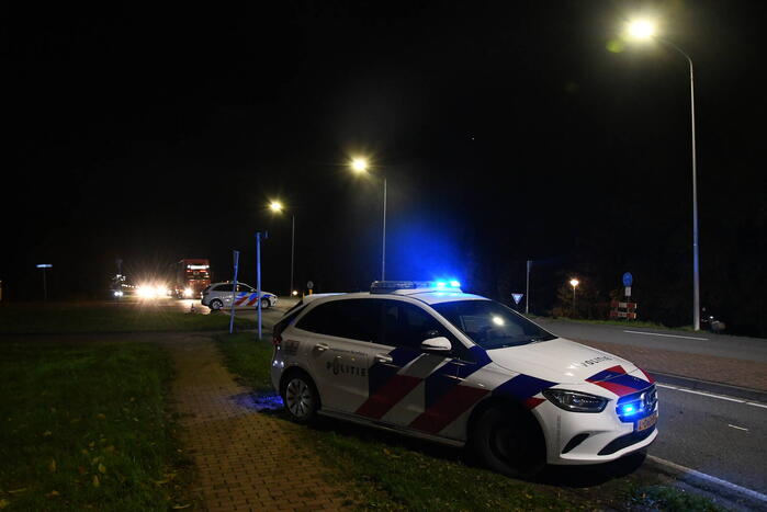 Schade bij aanrijding tussen drie auto's