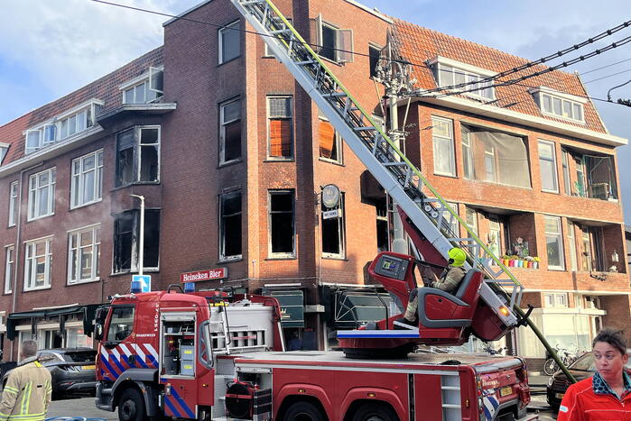 Grote uitslaande brand in appartementencomplex