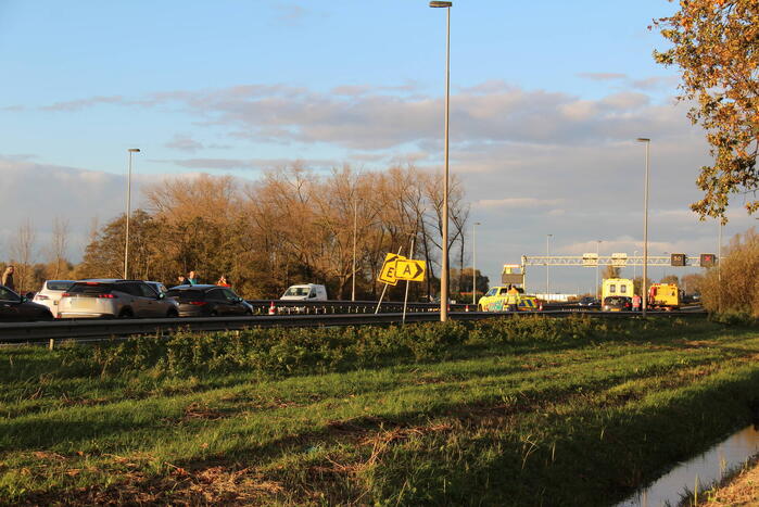 Forse vertraging op snelweg door aanrijding
